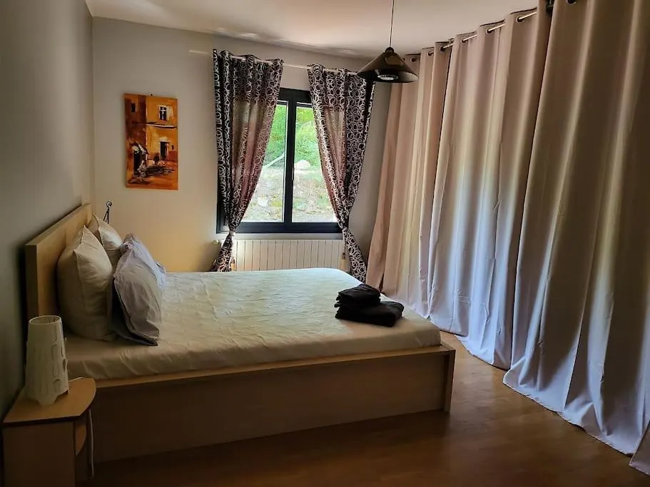 Villa Grande Piscine 5000M² 5 Chambres, Paisible Nature Peynier 0*,  France