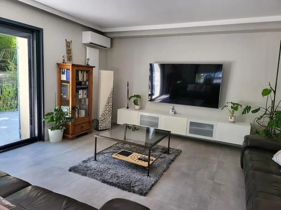 Villa Grande Piscine 5000M² 5 Chambres, Paisible Nature Peynier
