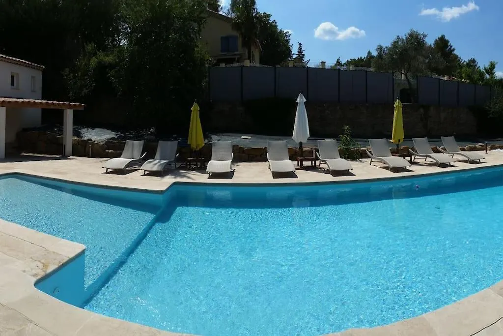 Villa Grande Piscine 5000M² 5 Chambres, Paisible Nature Peynier