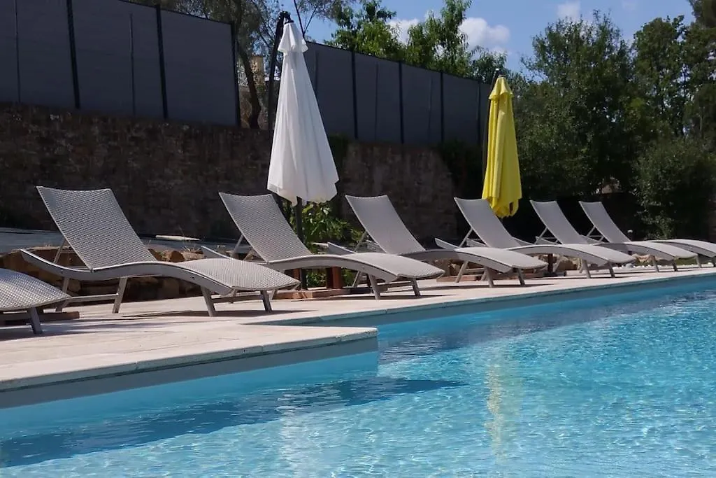 Villa Grande Piscine 5000M² 5 Chambres, Paisible Nature Peynier France