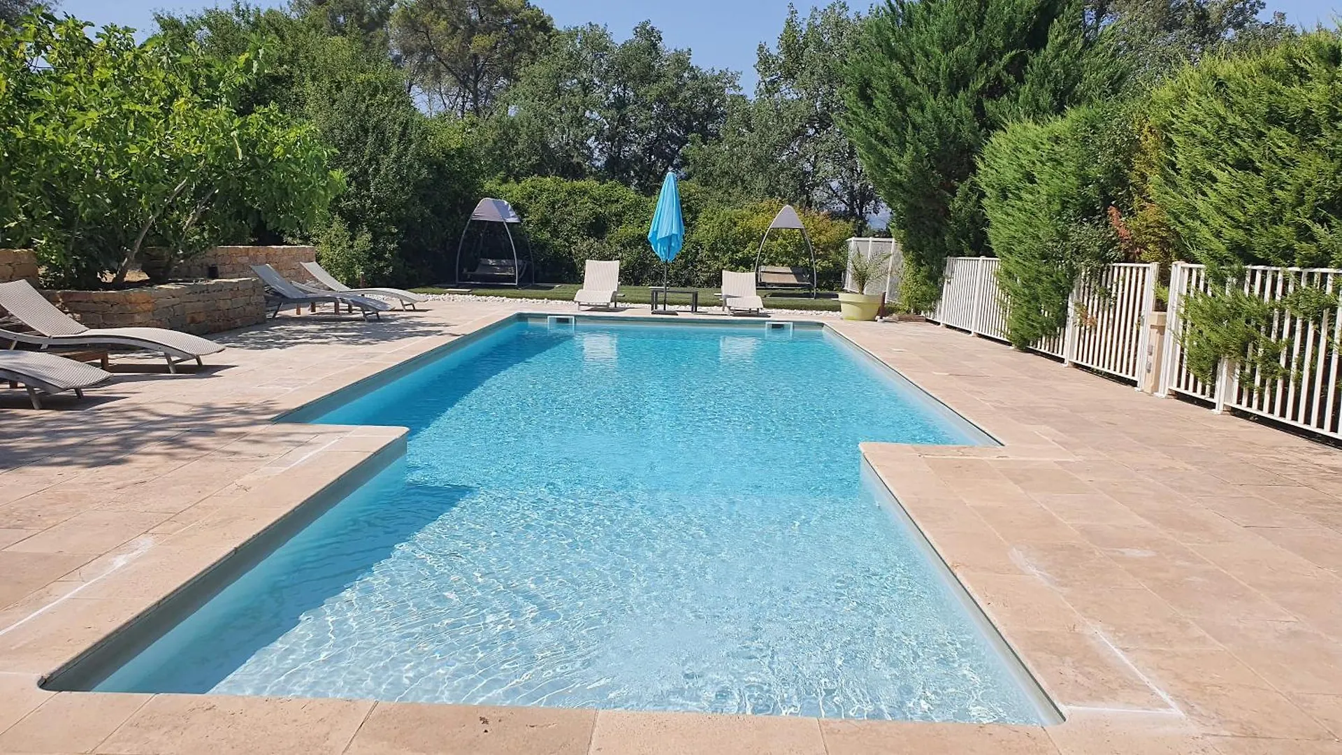 Villa Grande Piscine 5000M² 5 Chambres, Paisible Nature Peynier