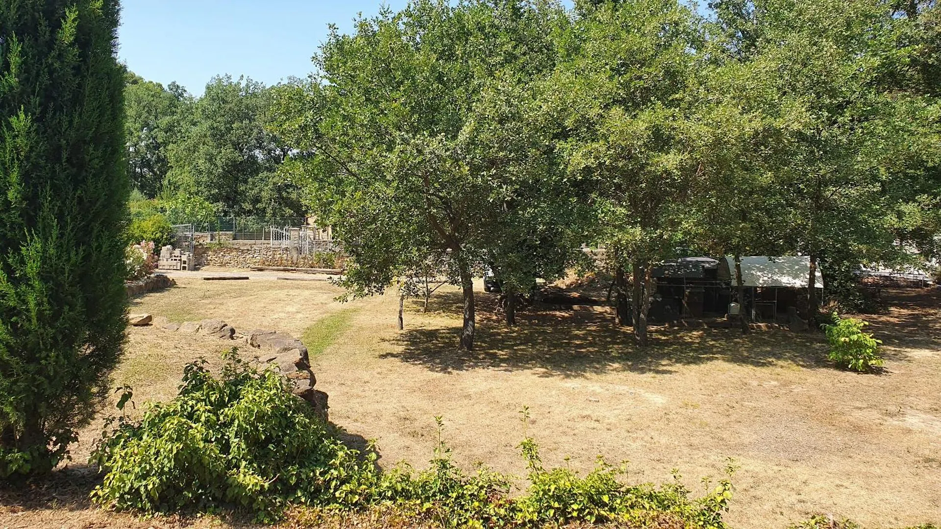 Villa Grande Piscine 5000M² 5 Chambres, Paisible Nature Peynier France