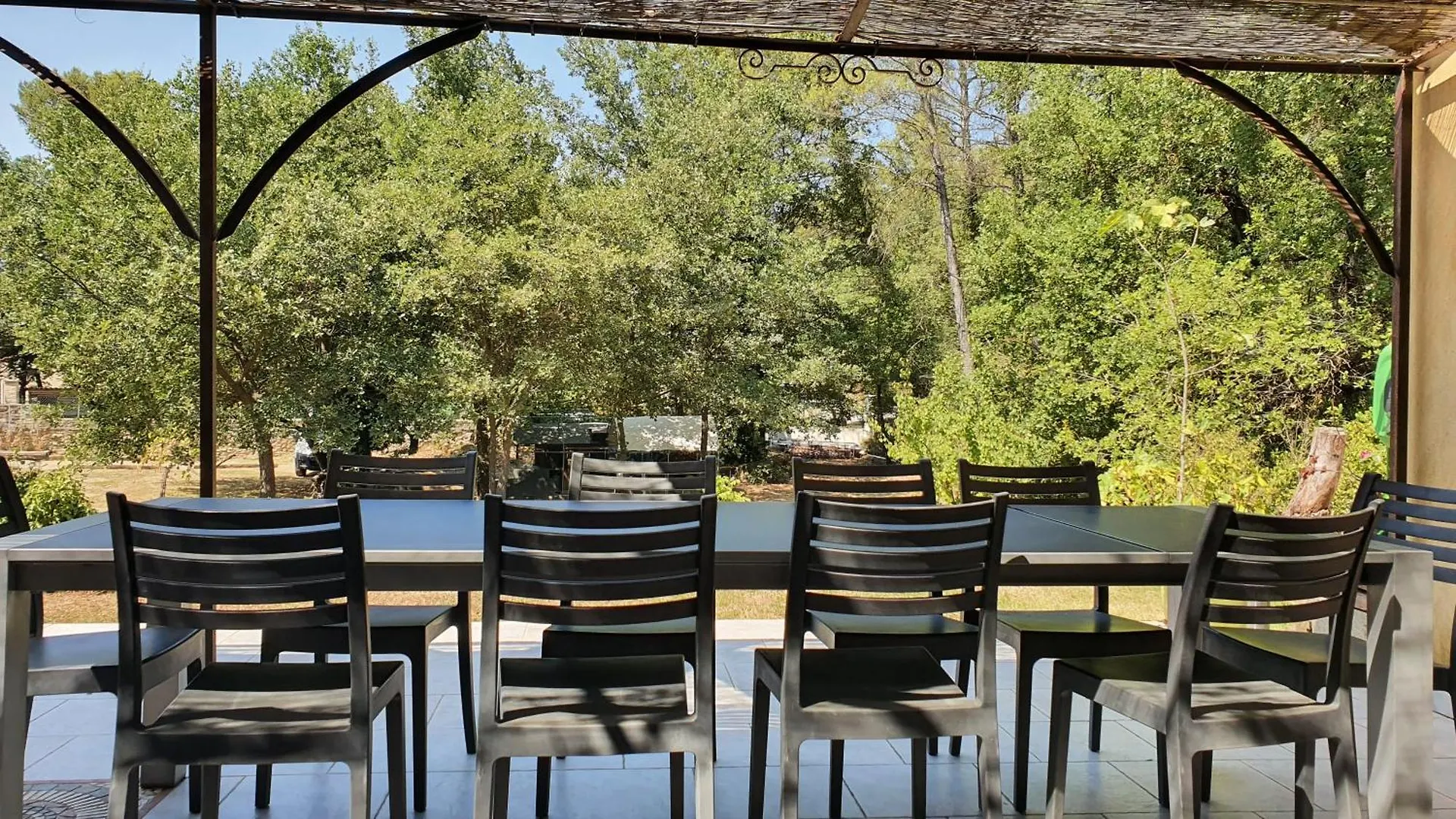 Villa Grande Piscine 5000M² 5 Chambres, Paisible Nature Peynier